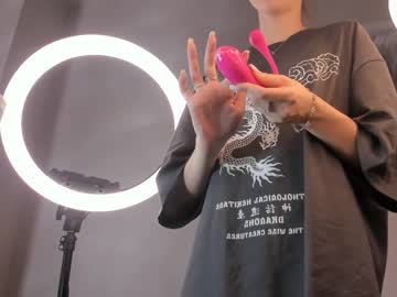 webcam girl darling_dreamer live cam image #5296747