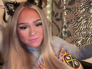 webcam girl ari_02 live cam image #5273794