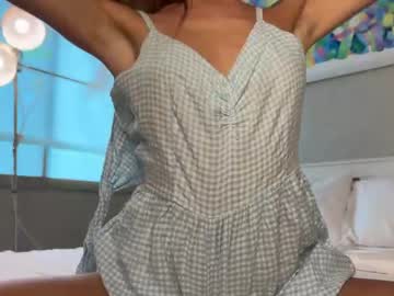 webcam girl cuteelsa_ live cam image #6366832