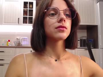 webcam girl fiona_berry live cam image #5329204