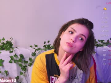 webcam couple emiliacourtney live cam image #6853084