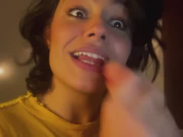 webcam girl yoursecretgenie live cam image #1305704