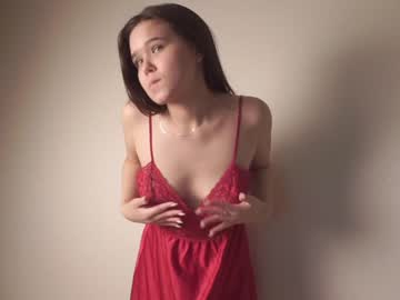webcam girl helenmoors live cam image #4063208