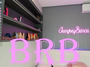 webcam girl jeangreybianca live cam image #5450976