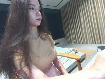 webcam girl ehotlovea live cam image #3625843