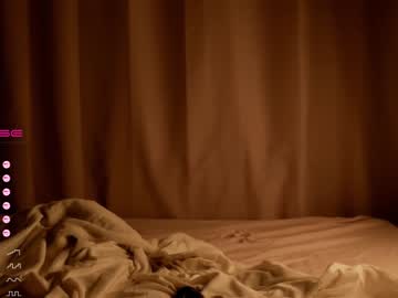 webcam girl unicorngirls live cam image #1988790