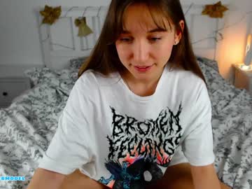webcam girl ambertan1 live cam image #3553873
