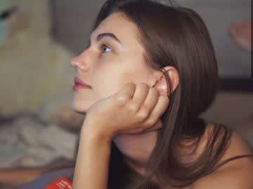 webcam girl hoolybunny live cam image #2501868