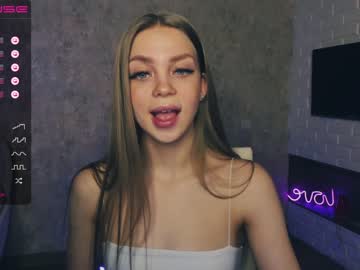 webcam girl lol1_lovelali live cam image #2499548