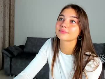 webcam girl lilly_mattsson live cam image #2551701