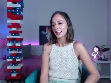 webcam girl holihurricane live cam image #1620437
