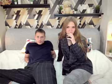 webcam couple casey_and_tommy live cam image #2183325