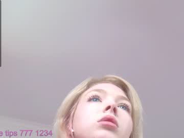 webcam girl sapphirealice live cam image #4338648