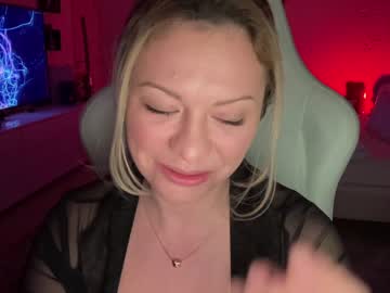 webcam girl kiradivine live cam image #1480433