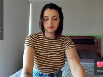 webcam girl yourfreakygirl live cam image #5638197