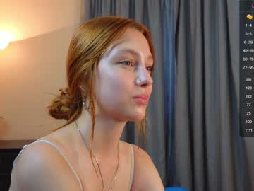 webcam girl shirleywhitney live cam image #5366295