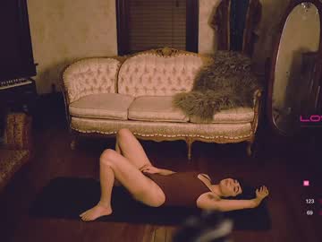 webcam girl ingennui live cam image #3678823