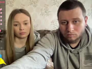 webcam couple dani_carolina live cam image #1578747