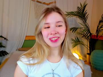 webcam girl milablush live cam image #6304345