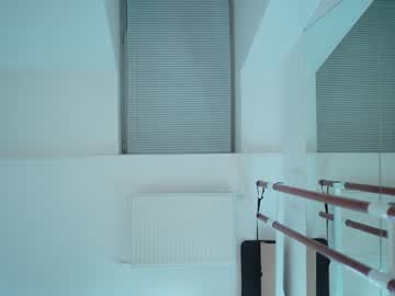 webcam girl floret_joy live cam image #5650634