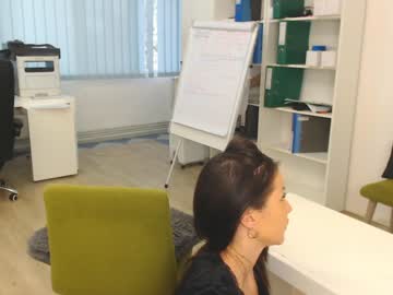webcam girl lettali live cam image #2561707
