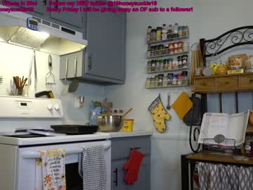 webcam girl 19honeysuckle live cam image #1381976