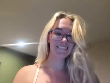 webcam girl mariah95 live cam image #145124