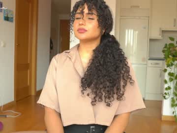 webcam girl arletnoa live cam image #6891706