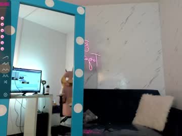 webcam girl sweet_littleee live cam image #1591822