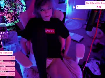webcam girl baoxxxi live cam image #2583416