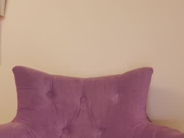 webcam girl aveksmr live cam image #2364925