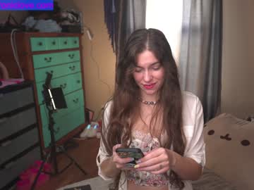 webcam girl chroniclove live cam image #3260300