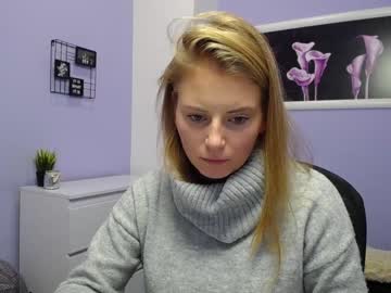 Cam for julie_wayne