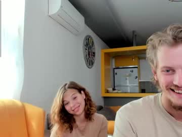 webcam couple lyaksi live cam image #4373682