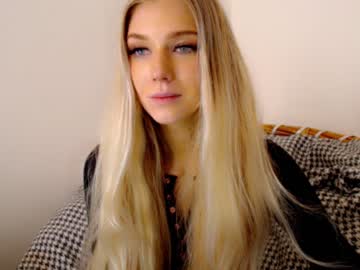 webcam girl pervyblonde live cam image #1816080