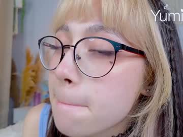 webcam girl y_u_m_i_k_a live cam image #3737888