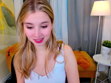 webcam girl milablush live cam image #3165073