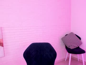 webcam girl 8a8y_nura live cam image #1591930