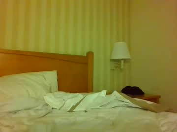 webcam man chasepuck live cam image #6896715