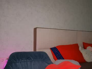 webcam girl double_spice_jj live cam image #280327