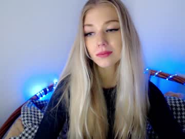 webcam girl pervyblonde live cam image #1889107