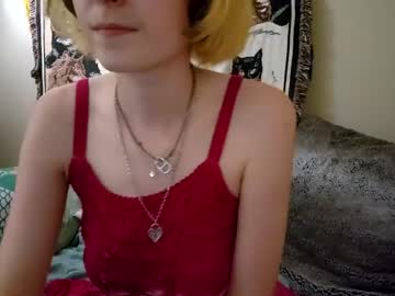 webcam girl dumbemoloo live cam image #5338457