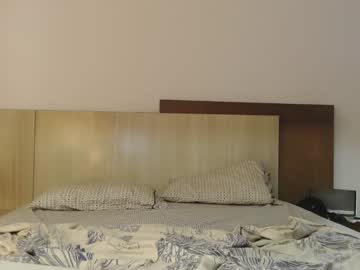 webcam man fratguysonline live cam image #5015770