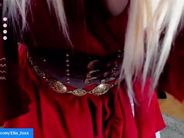 webcam girl ella_foxx live cam image #5438360