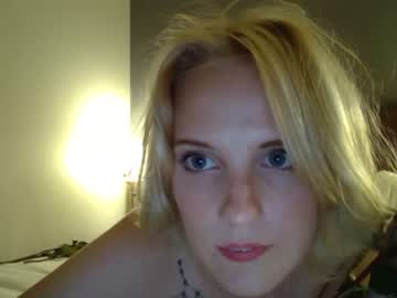 webcam girl estellalucine live cam image #2504245