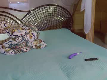 webcam girl girl_next_door19 live cam image #3772645