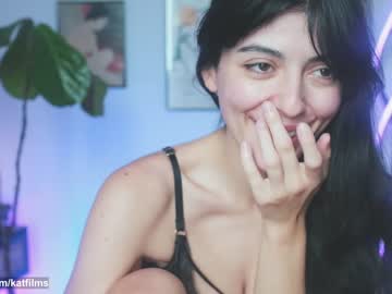 webcam girl katdreams live cam image #5665655