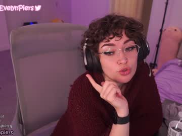 webcam girl evelynpiers live cam image #2518925