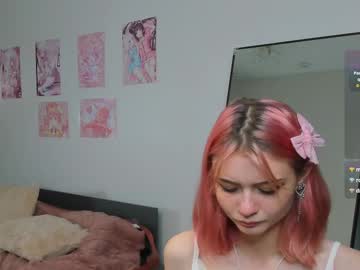 webcam girl miya__meow live cam image #7079196