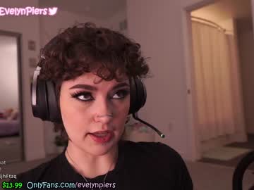 webcam girl evelynpiers live cam image #2546343